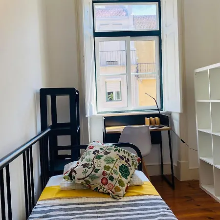Perfect Flat In The Center * Lisboa