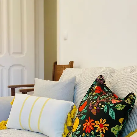 Perfect Flat In The Center *